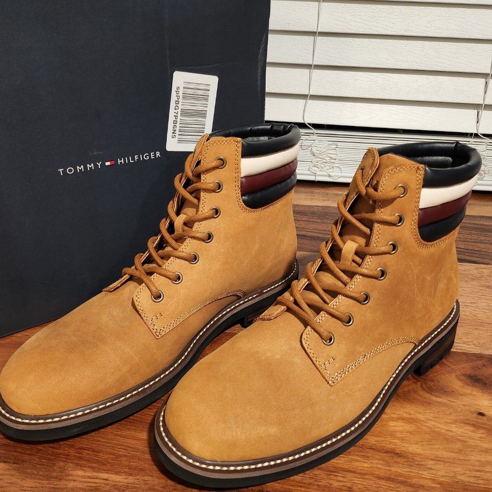 Tommy Hilfiger Boots Red/White/Blue Tan HALLE Style MENS